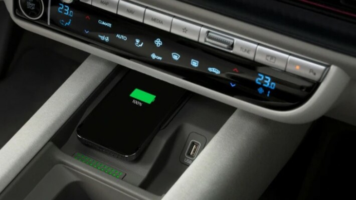 Hyundai IONIQ 6 Wireless Charging